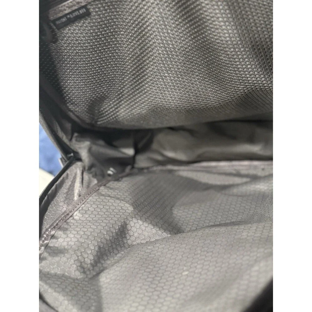 Authentic Tumi Black Business Backpack Laptop Carryon Luggage Padded Travel Bag